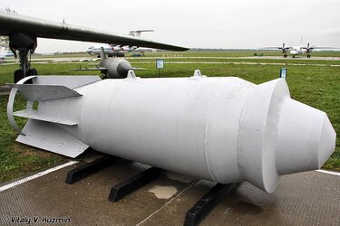 1080px-Museum_of_Long-Range_Aviation_(340-28).jpg