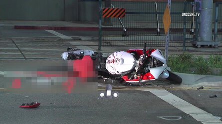 osv-9-26-15-DTLA-Motorcycle-Vs-Train_thumb21.jpg
