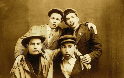 friendsgroup1.jpg