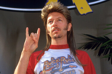 joe-dirt-2-crackle-dl-image.jpg
