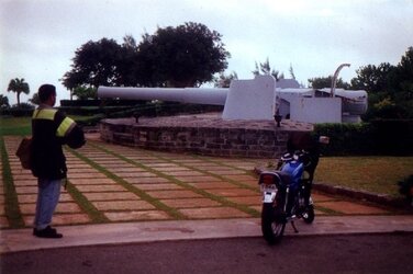 BL_9.2_inch_gun_Mk_X_at_Fort_Victoria_on_St._George's_Island_in_Bermuda.jpg BL_9.2_inch_gun_Mk_X_at_Fort_Victoria_on_St._George's_Island_in_Bermuda.jpg