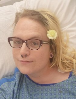 flower selfie.jpg