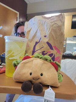 taco bell pic 2.jpg