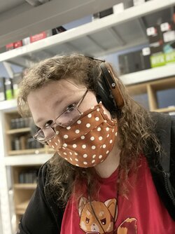 E_yI504UcAcKxqg.jpeg