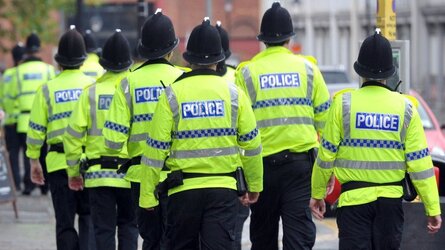 116912417_police.jpg