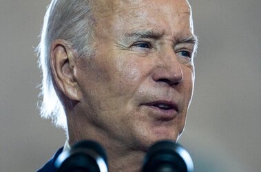 bidenmask01.jpg