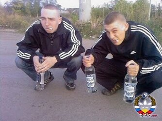DVavGAxWAAIjt6L.jpg