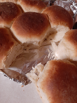 dinnerrolls_2.png