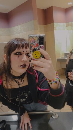FrYG_3JXsAAUSbH.jpg