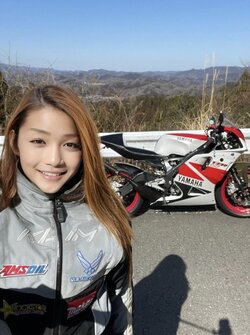 biker1.jpg