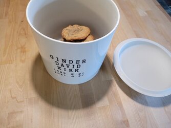 byuu's cookie jar.jpg