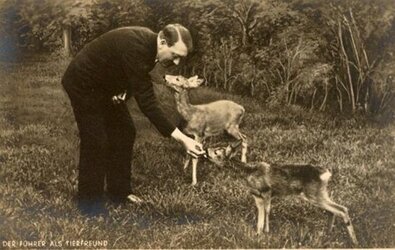 Hitler_animal.jpg