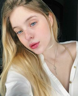33z21ge6cqm71.jpg