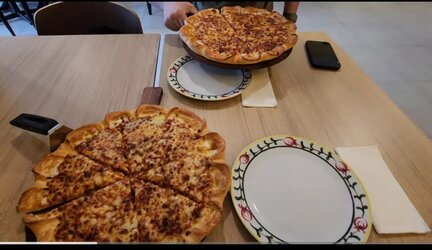 Pizza.jpg