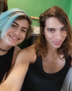 6875668.jpg
