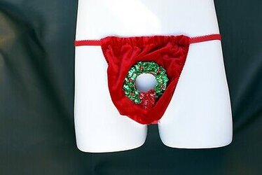wreath thong.jpg