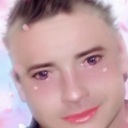PRETTY PRETTY GIRL.png