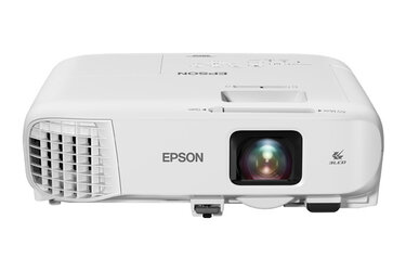 PowerLite_982W_01_Head-on_690x460.jpg
