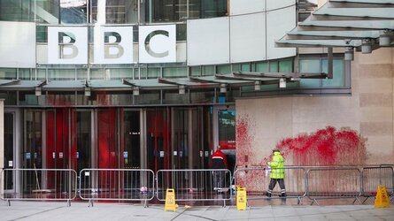 skynews-bbc-protest-paint_6321079.jpg