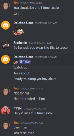 f1nn-getting-groomed.png