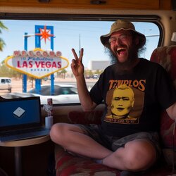 templeOS-las-vegas_01.jpg
