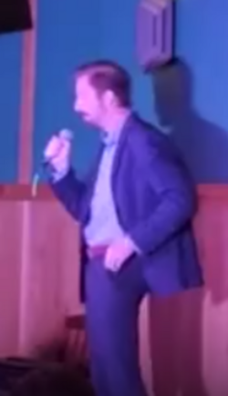 hot posture yuge.png