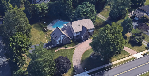 house2.png house2.png