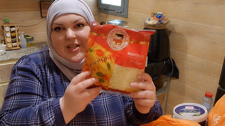 VS--YouTube-200GROCERYHAULINKUWAITPART1-4’00”.jpg