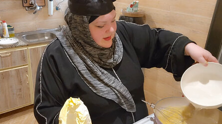 VS--YouTube-HOMEMADECANADIANPOUTINERECIPE-8’01”.jpg