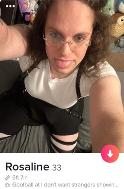 Screenshot_20231123_220903_Tinder.jpg