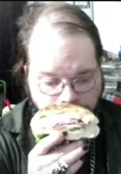 1701160752442.png