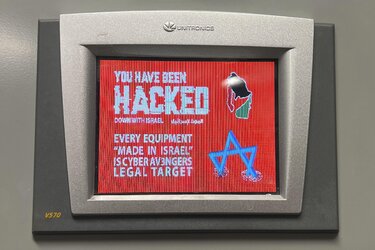 hack01.jpg