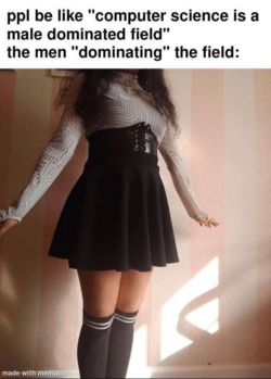 GBCBjUeaIAAHvzE.png