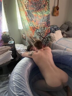transition+in+the+tub+leaning+forward+with+Duncan.jpg
