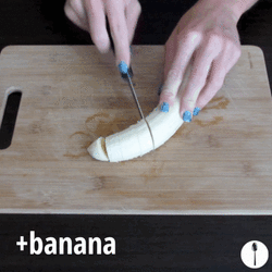 cut_banana.gif