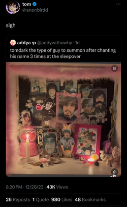 Parasocial shrine.png