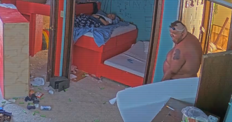 GEcqU3mWQAAU7P7.png