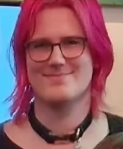 4JTroon.png