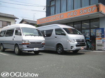 hiace.jpg
