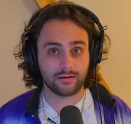 Slavo Poops PAnts.png