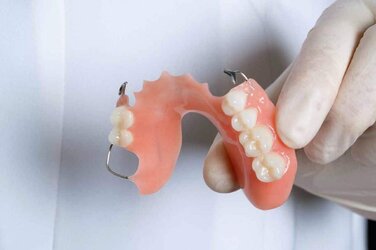 acrylic-partial-dentures.jpg acrylic-partial-dentures.jpg