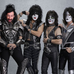 kiss gets a new band member.jpg