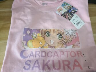 cardcaptor-sakura-t-shirts-from-uniqlo-v0-yyu9lgln12gb1.jpg