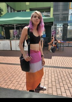 Fi404738.jpg