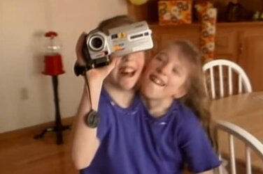 conjoined-twin-abby-brittany-sec (1).jpg