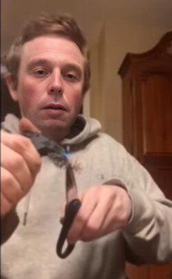 6SnZf9wx.jpg