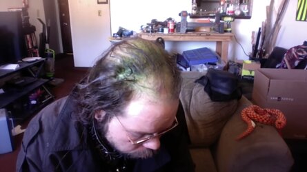 kingcobrajfs green hair spray paint.jpg