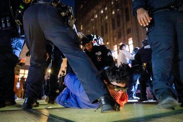 ny01.jpg ny01.jpg