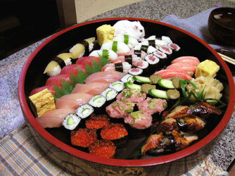sushi mous.jpg