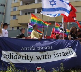 antifa is an organization that fucking supports zionist zog israel.jpg